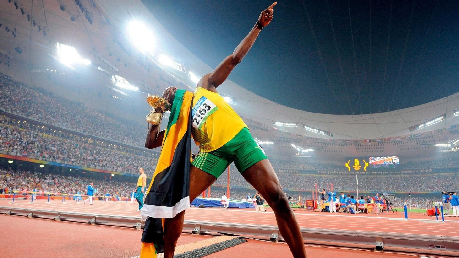 曼城中场罗德里继续因伤缺阵,蓝月军团面临中场调度考验